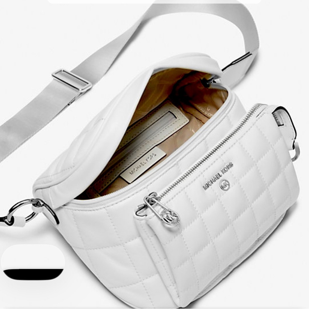 Michael Kors White Crossbody Bag with Silver Hardware.  Bl